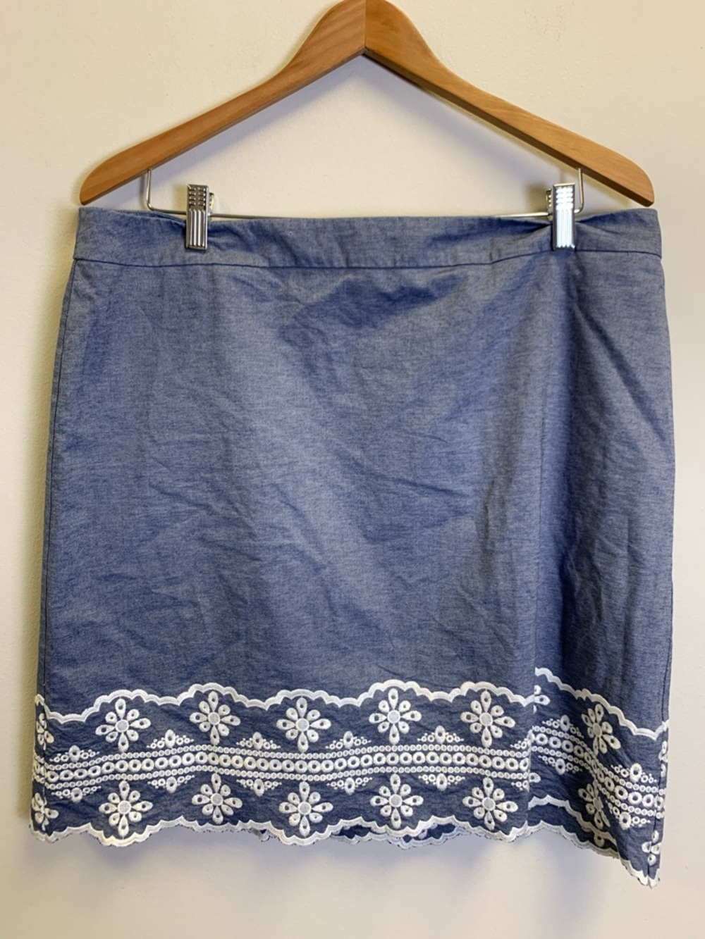 Talbots Blue Mini Skirt with White Eyelet Trim